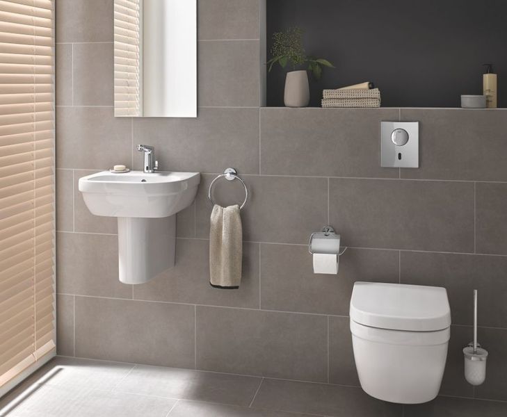 Grohe Підвісний унітаз Euro Ceramic компакт (39206000) 39206000 фото